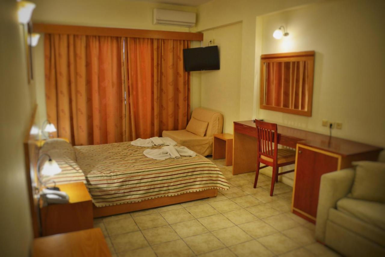 Corfu Hellinis Hotel Kanoni  Bagian luar foto