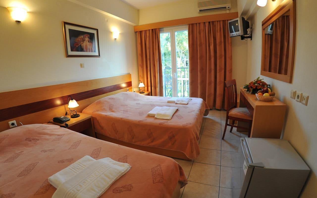 Corfu Hellinis Hotel Kanoni  Bagian luar foto