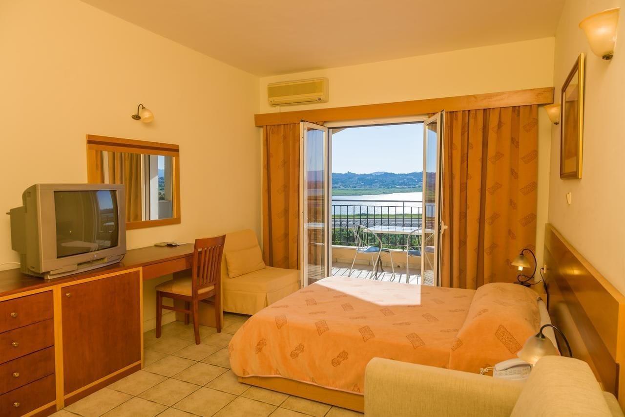 Corfu Hellinis Hotel Kanoni  Bagian luar foto